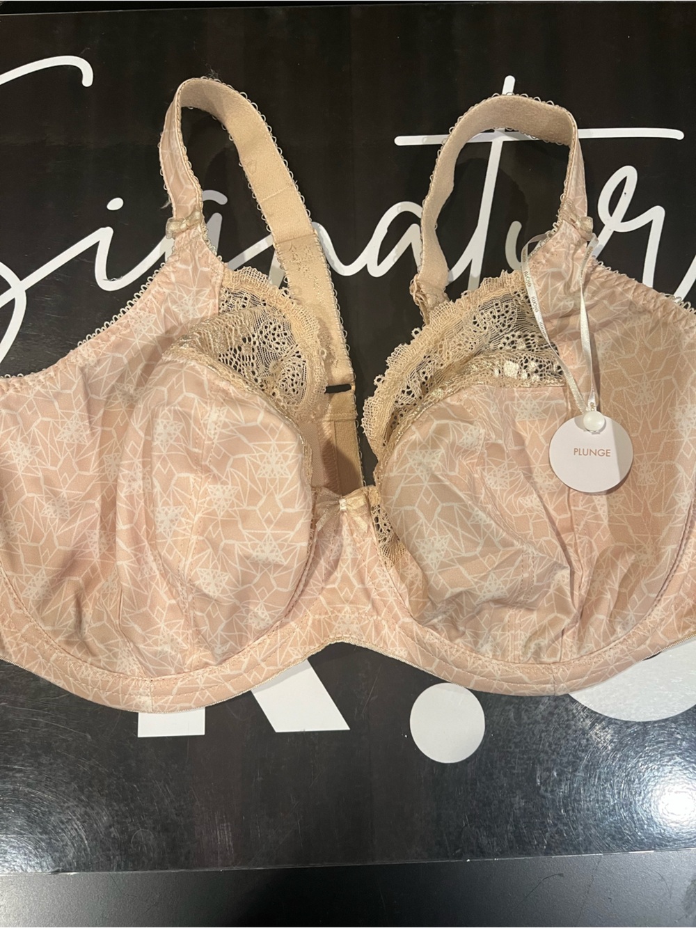 Elomi Plunge Nude Lace Underwire Bra -NEW 36G